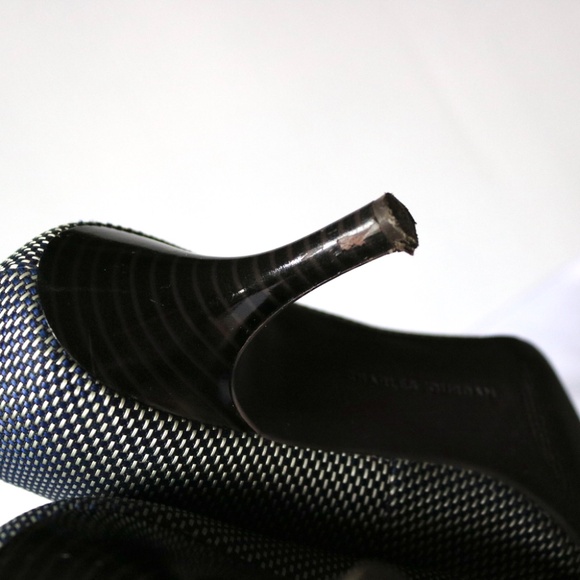 CHARLES JOURDAN 'Teresa' Pointed Toe Pumps 3" Heels Blue Grey Fabric Women's 8 - Picture 14 of 14